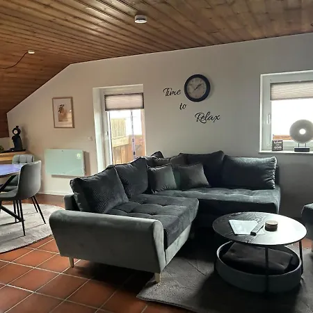 Nette, Kleine Auf Ehemaligem Bauernhof Apartment Windberg