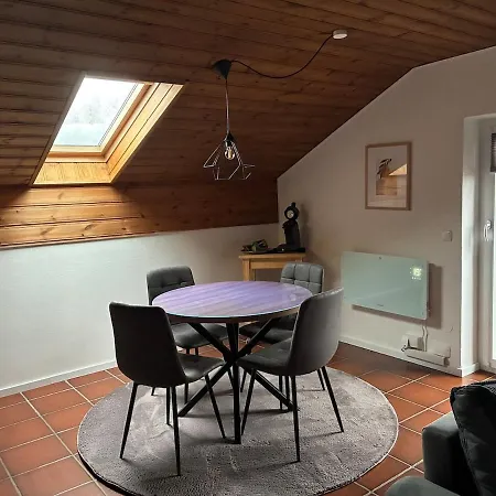 Apartment Nette, Kleine Auf Ehemaligem Bauernhof Windberg