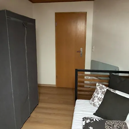 Nette, Kleine Auf Ehemaligem Bauernhof Apartment *