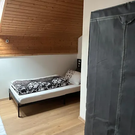 Nette, Kleine Auf Ehemaligem Bauernhof * Windberg